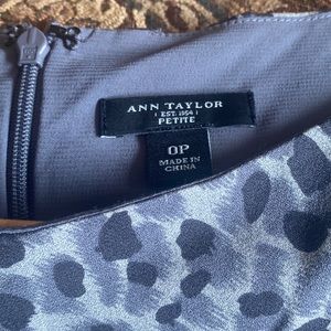 Anne Taylor silk black, gray and creme patterned dress- size 0P